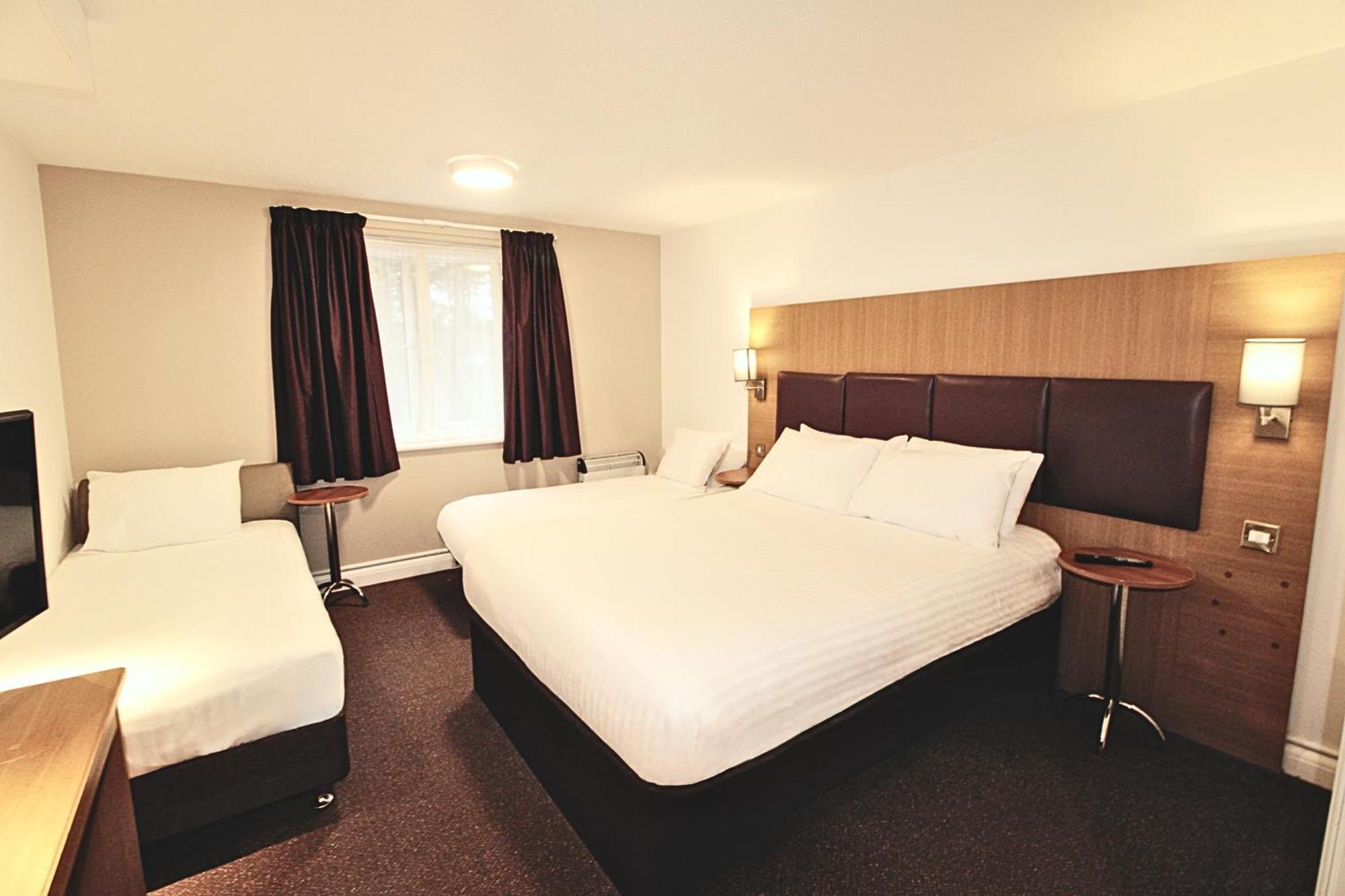 Orchid Epsom; Sure Hotel Collection By Best Western Eksteriør bilde